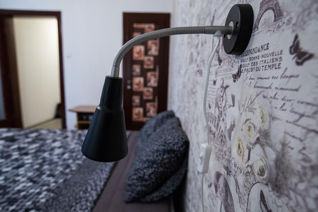 דירות בוקרשט Cismigiu Garden Studio מראה חיצוני תמונה